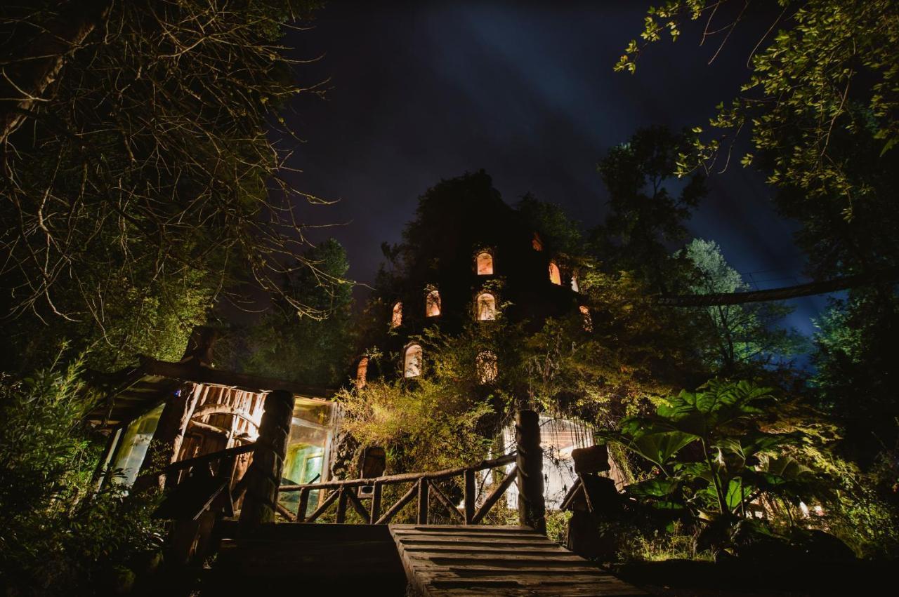 Huilo Huilo Montaña Mágica Vila Exterior foto